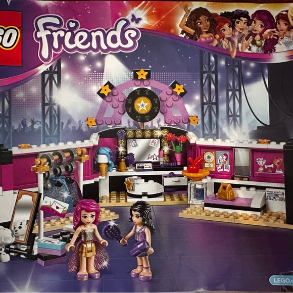 Lego Friends 41104 Pop Star Stage - Picture 2 of 7